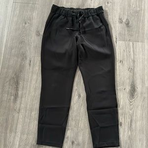 Lululemon on the fly pant